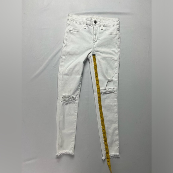 American Eagle Hi-Rise Distressed Cropped Skinny Jeans - Picture 15 of 16